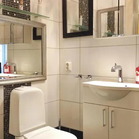 Apartament Midt I Byn *